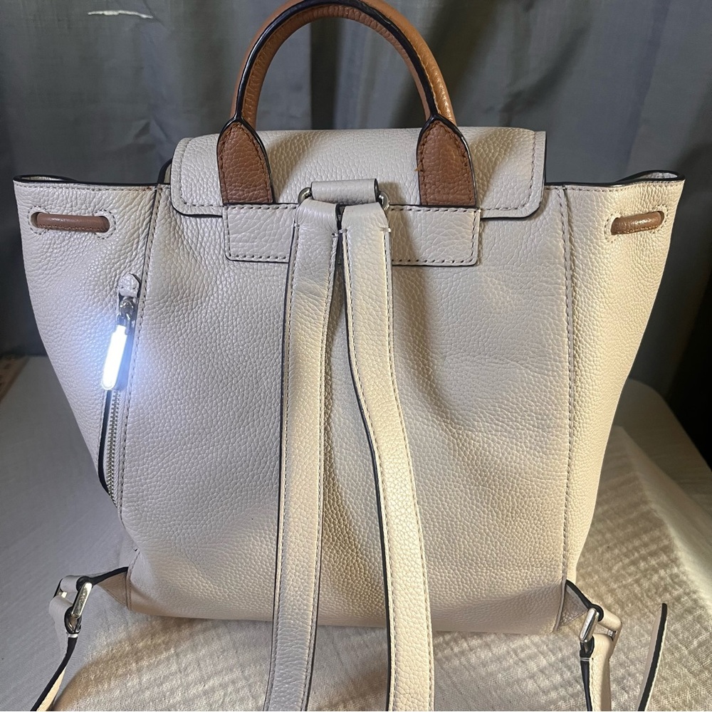 Kate Spade New York Medium Pebbled Leather Backpack Flap Cinch Gold Hardware - Picture 10 of 16